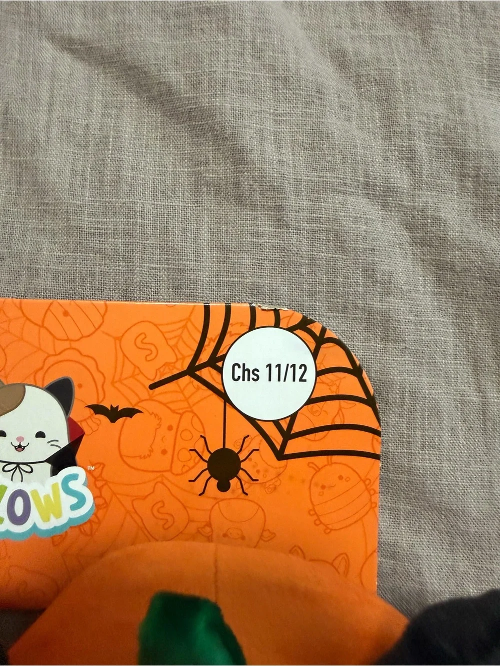 NWT Halloween Pumpkin Bat Squishmallows Kid Slippers Orange & Black Size 11/12
